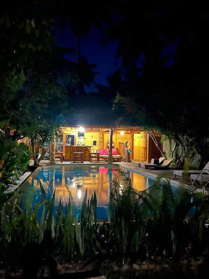 Villa Jati Mangsit Senggigi Exterior photo