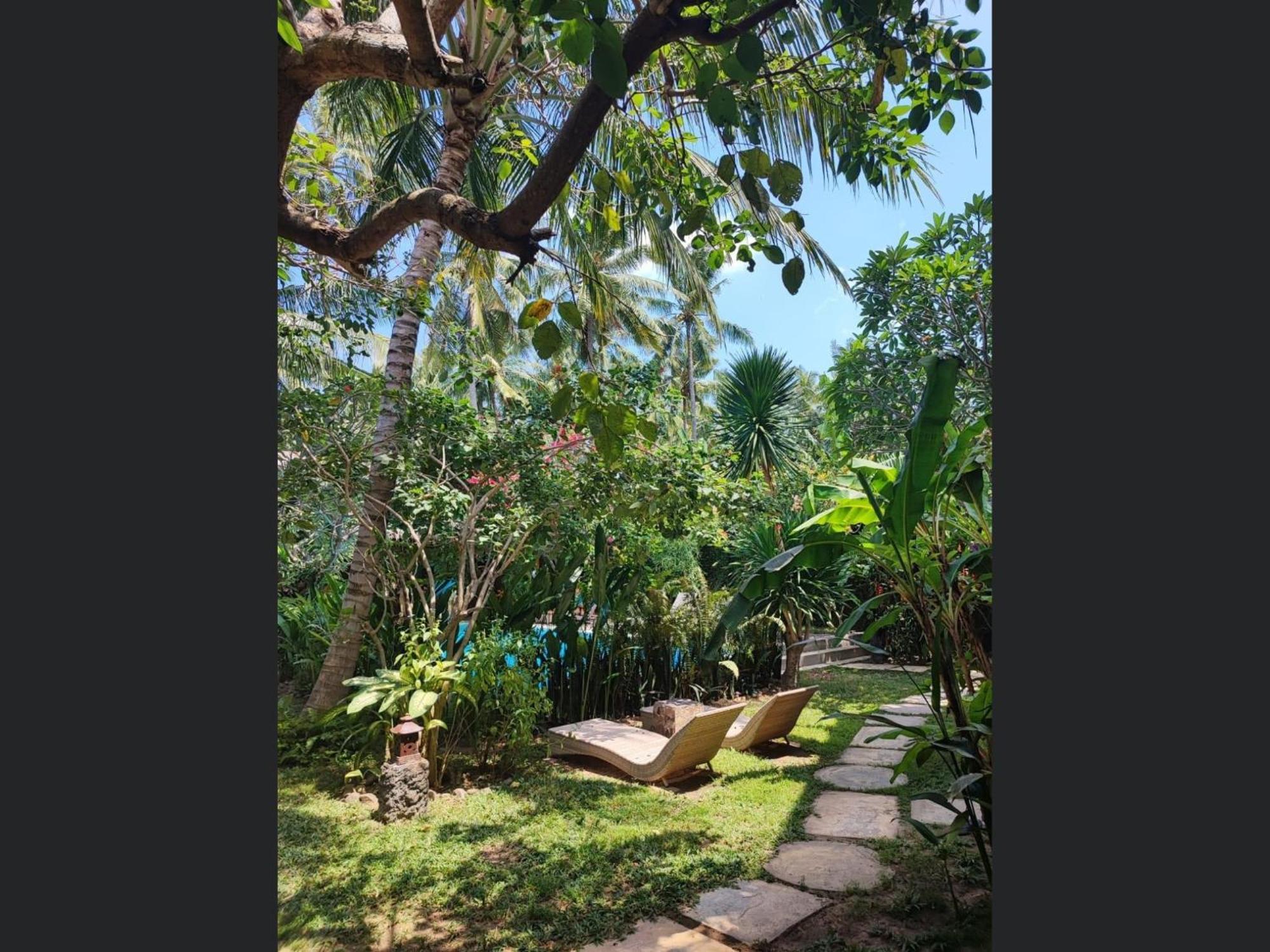 Villa Jati Mangsit Senggigi Exterior photo