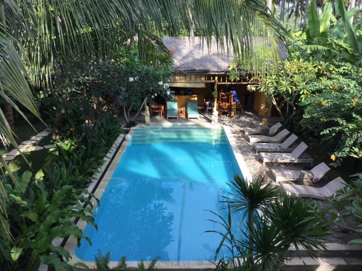 Villa Jati Mangsit Senggigi Exterior photo
